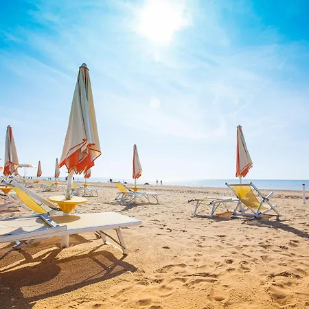 Bright With Terrace Apartman Bibione